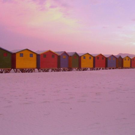 Royal@Sea2 Hotell Muizenberg Exteriör bild