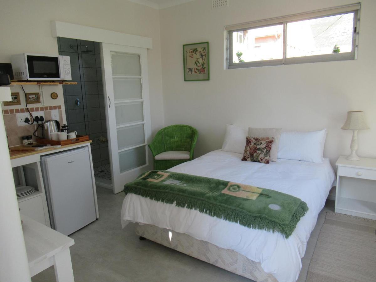 Royal@Sea2 Hotell Muizenberg Exteriör bild